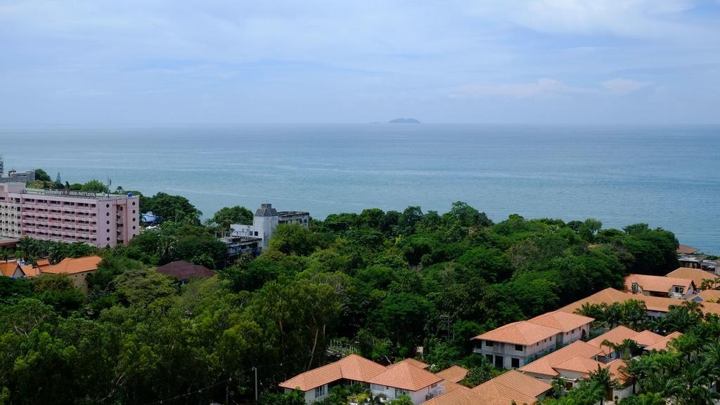 Peak Tower In Phatumnak Pattaya Exterior foto